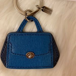 NWT Coach Mini Turnlock Purse Coin Purse Bag Charm